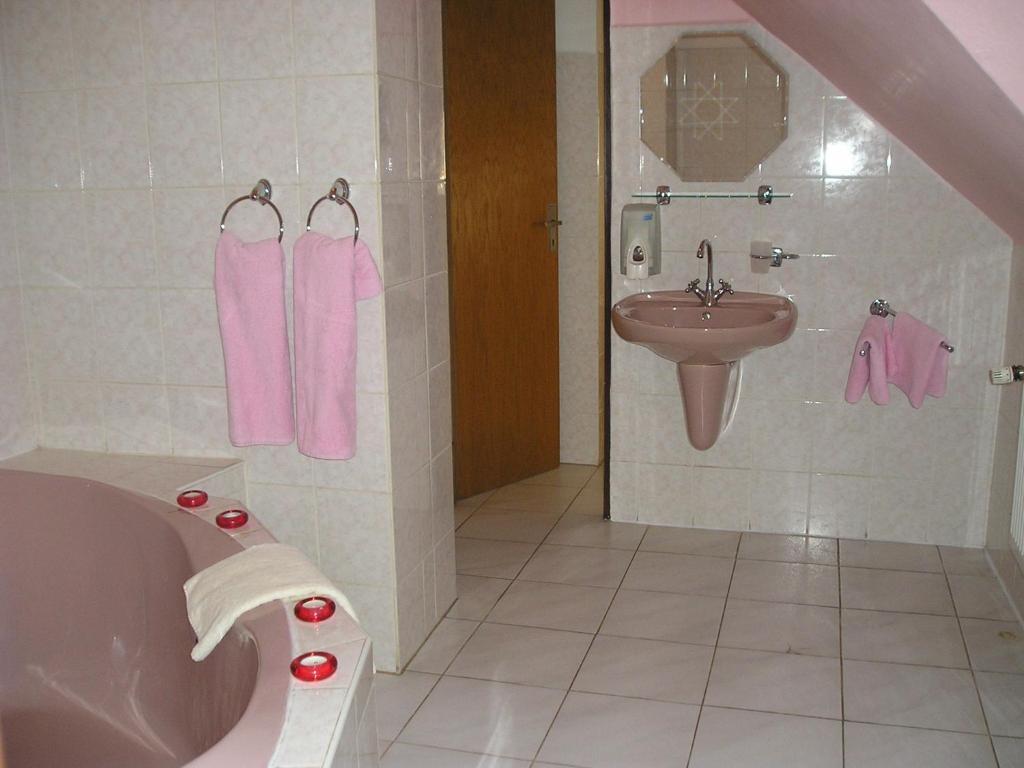 Hotel Global Sokolov Zimmer foto